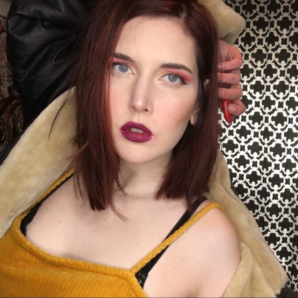 Meet your Posher, Paige
